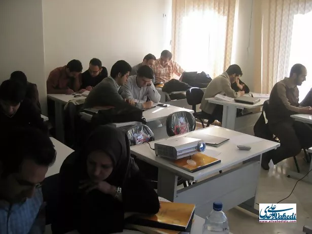 دوره سازمانی PMBOK برای گروه آشنا