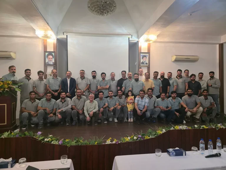 سمینار سازمانی هفت شاه کلید کار تیمی برای سازه سازان آبان 1404