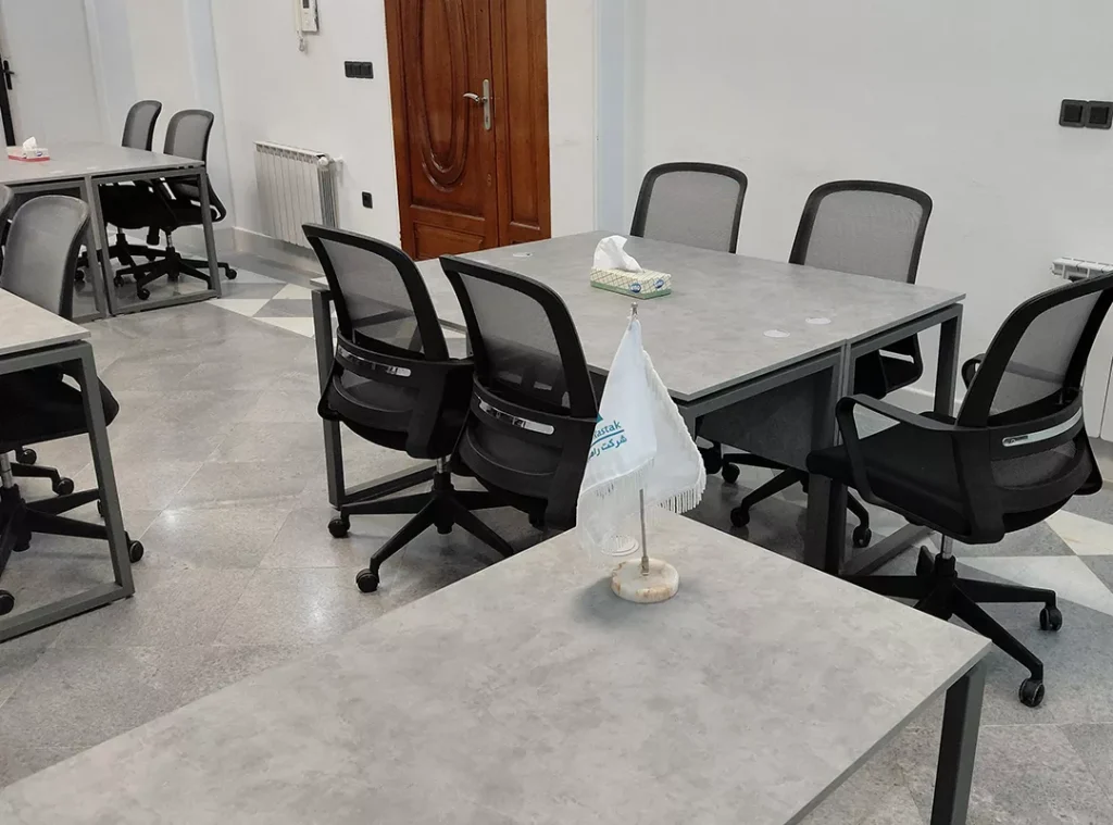 محیط-آموزشی-رستاک-گروهی-1